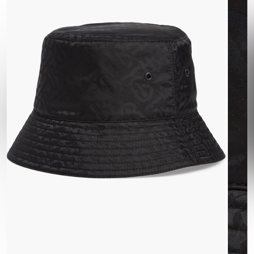 Burberry Monogram Jacquard Bucket Hat sz M - barely worn